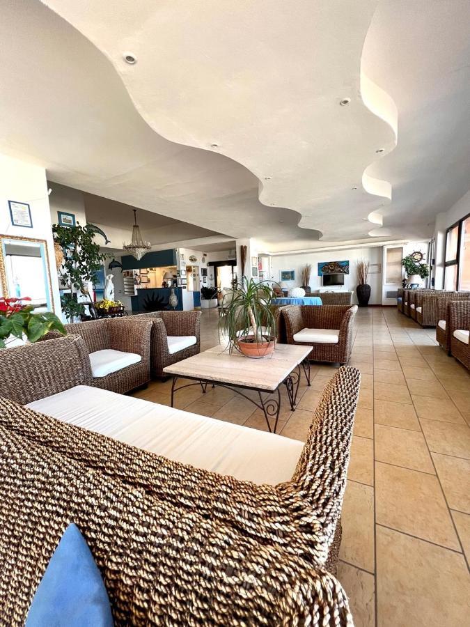 Hotel Giorgetti Orange Беллария-Иджеа-Марина Экстерьер фото
