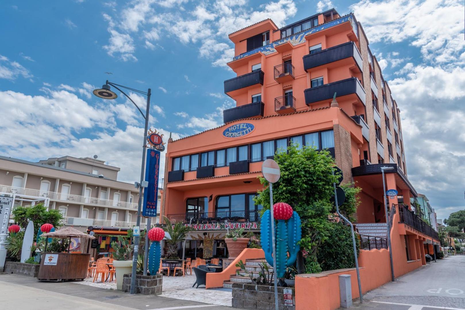 Hotel Giorgetti Orange Беллария-Иджеа-Марина Экстерьер фото