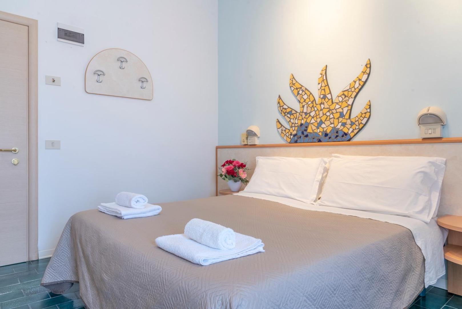 Hotel Giorgetti Orange Беллария-Иджеа-Марина Экстерьер фото