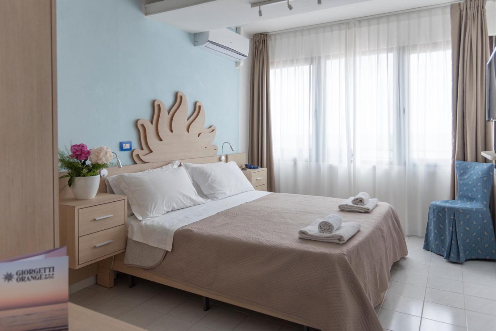Hotel Giorgetti Orange Беллария-Иджеа-Марина Экстерьер фото