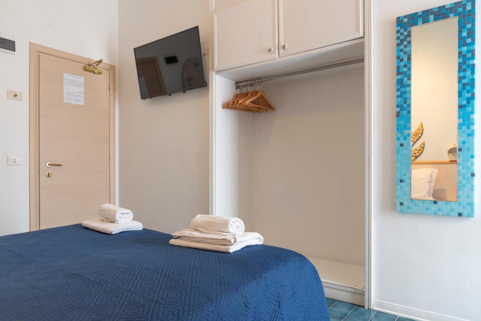 Hotel Giorgetti Orange Беллария-Иджеа-Марина Экстерьер фото